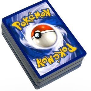 50 random Pokémon cards